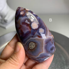 Load image into Gallery viewer, Rare - top quality blue flower agate flame