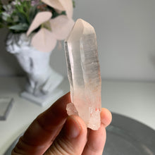 Load image into Gallery viewer, High quality - pink Himalayan quartz point