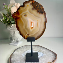 Load image into Gallery viewer, High quality- agate slice with stand from Brazil
