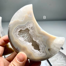 Load image into Gallery viewer, Druzy agate moon with nice banding (free stand)