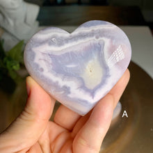 Load image into Gallery viewer, Rare - top quality pink flower agate heart with druzy