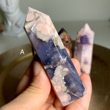 Load image into Gallery viewer, Rare - high quality blue flower agate towers / points
