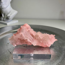 Load image into Gallery viewer, High quality - pink Himalayan quartz cluster