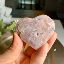 Load image into Gallery viewer, High quality pink flower agate heart