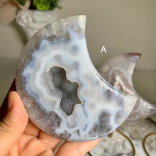 Load image into Gallery viewer, Top quality- Brazilian druzy agate moon ( free stand)
