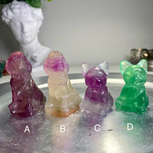 Load image into Gallery viewer, Fluorite dog /fluorite carvings