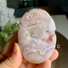 Load image into Gallery viewer, Rare - top quality pink flower agate palm stone