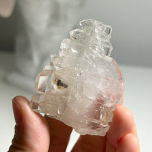 Load image into Gallery viewer, Natural Colombian Faden Quartz Cluster