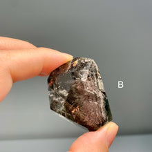 Load image into Gallery viewer, High quality garden quartz / phantom quartz