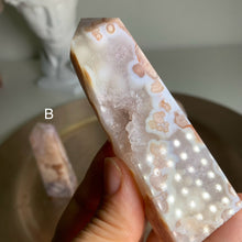 Load image into Gallery viewer, High quality- pink amethyst flower agate tower/ point