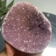 Load image into Gallery viewer, Top quality- rainbow amethyst / colorful amethyst with druzy from Uruguay