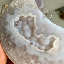 Load image into Gallery viewer, Rare - medium size top quality sugary druzy agate moon ( free stand)