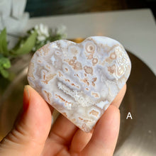 Load image into Gallery viewer, High quality - pink flower agate heart
