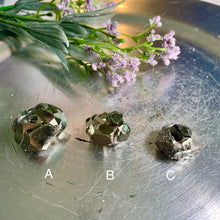 Load image into Gallery viewer, Rare - top quality Colombia pyrite cubes