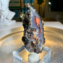Load image into Gallery viewer, Rare - High quality Argentina red fox agate geode with UV reaction