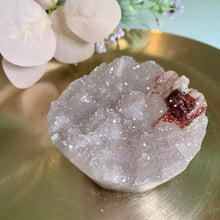 Load image into Gallery viewer, Rainbow amethyst cupcake / Uruguay rainbow amethyst
