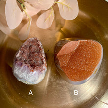 Load image into Gallery viewer, Rare - sugery rainbow amethyst freeform / Uruguay rainbow amethyst