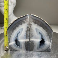 Load image into Gallery viewer, High quality - Bookends from Brazil with druzy