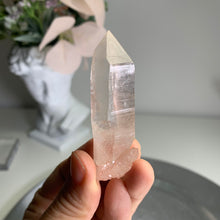Load image into Gallery viewer, High quality - pink Himalayan quartz point
