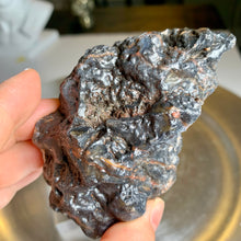 Load image into Gallery viewer, Rare - High quality Argentina red fox agate geode with UV reaction