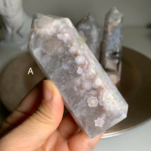 Load image into Gallery viewer, Rare - large size high quality green flower agate towers / points