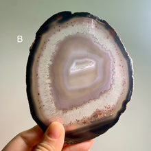 Load image into Gallery viewer, Rare - Hand pick agate slice with druzy / Brazil agate slab with banding