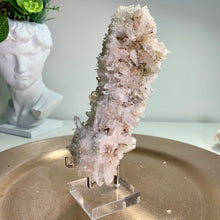 Load image into Gallery viewer, Pink lemurian quartz from Colombia