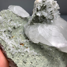 Load image into Gallery viewer, Rare - self- stand dogtooth calcite matrix