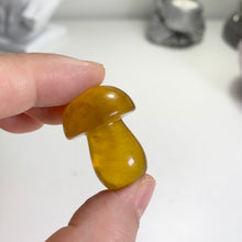 Load image into Gallery viewer, High quality - fluorite mushrooms (blind pick)