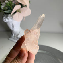 Load image into Gallery viewer, High quality- Pink Himalayan quartz