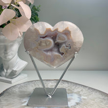Load image into Gallery viewer, Rare - druzy agate heart from Brazil ( free stand)