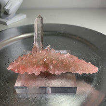 Load image into Gallery viewer, High quality - pink Himalayan quartz cluster