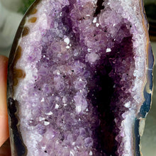 Load image into Gallery viewer, High quality - Uruguay amethyst geode