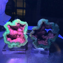 Load image into Gallery viewer, Rare - High quality Argentina red fox agate geode pair with UV reaction