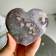 Load image into Gallery viewer, Rare - blue flower agate grow with green crystal heart