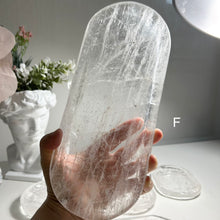 Load image into Gallery viewer, Natural Clear Quartz Crystal Tray - Minimalist Jewelry & Ritual Dish