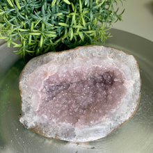 Load image into Gallery viewer, High quality - Uruguay sugary rainbow amethyst geode