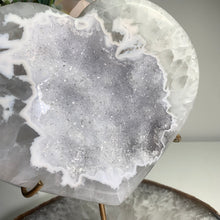 Load image into Gallery viewer, Rare - top quality druzy agate heart from Brazil (free stand)