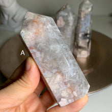 Load image into Gallery viewer, Rare - large size high quality green flower agate towers / points
