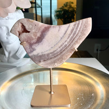 Load image into Gallery viewer, Pink amethyst druzy carving pink amethyst bird for home decoration