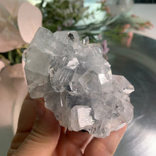 Load image into Gallery viewer, Diamond apophyllite on blue calcedony 01