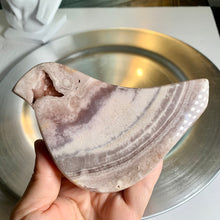 Load image into Gallery viewer, Pink amethyst druzy carving pink amethyst bird for home decoration