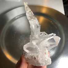 Load image into Gallery viewer, Top quality faden quartz with unique shape