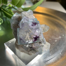 Load image into Gallery viewer, Blue Yaogangxian Fluorite with quartz 03