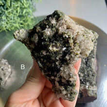 Load image into Gallery viewer, Gemmy epidote quartz cluster 01