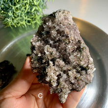 Load image into Gallery viewer, Gemmy epidote quartz epidote cluster epidote crystal 02