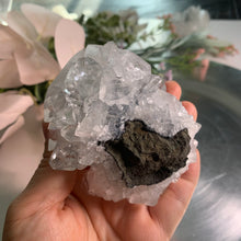 Load image into Gallery viewer, Diamond apophyllite on blue calcedony 01