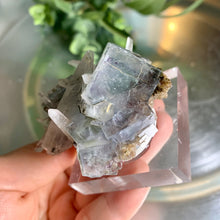 Load image into Gallery viewer, Yaogangxian fluorite with quartz / yaogangxian mine 04