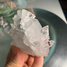 Load image into Gallery viewer, Top quality diamond apophyllite with red heulandite on blue calcedony 03