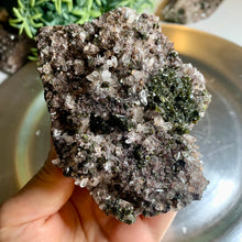 Load image into Gallery viewer, High quality gemmy sparkle epidote